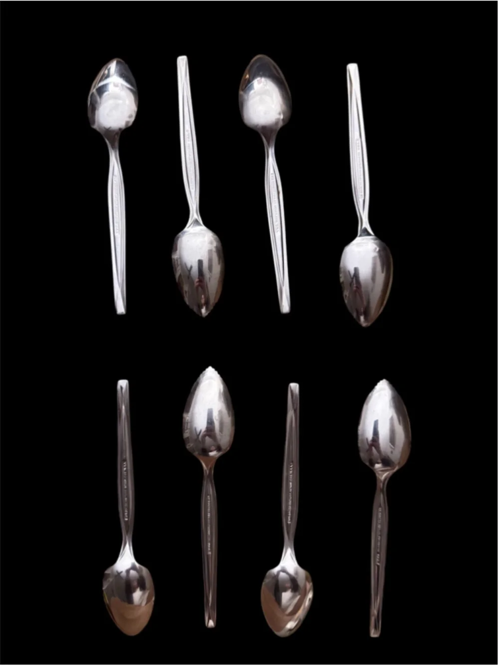 Vintage 1950s Wm. Rogers Mfg. Co. Silver Plate Serrated Grapefruit Spoons Set 6 - Picture 2 of 6